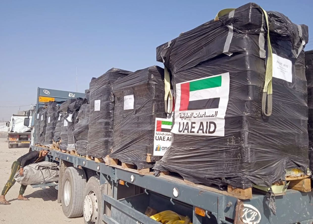 وثائقيات تبرز جهود العاملين والمتطوعين في المبادرات الإنسانية الإماراتية لدعم سكان غزة