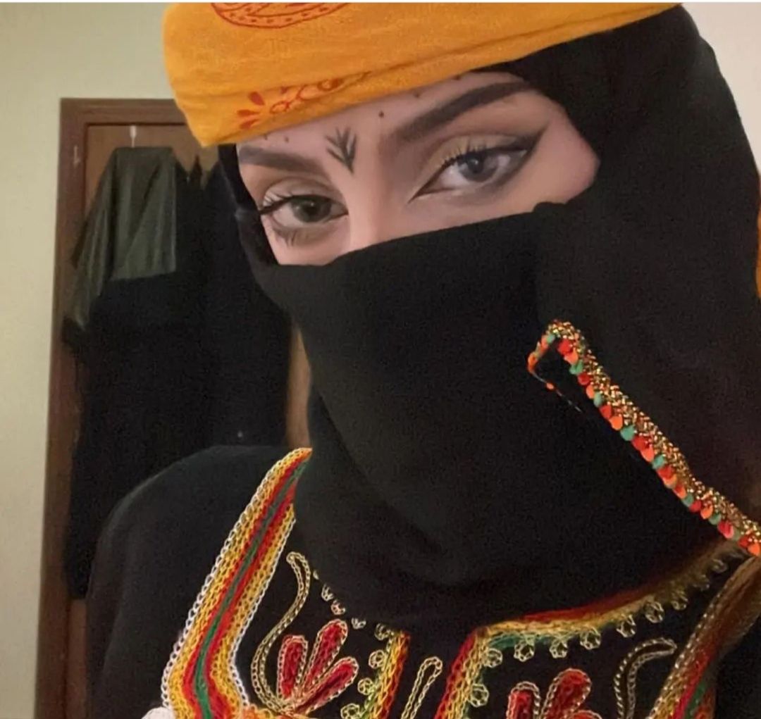 حتى لا تقع بالحرام.. طبيبة سعودية تبحث عن عريس من أي جنسية عربية وستدفع له 100 ألف دولار مقابل أن يتزوجها ويساعدها في إدارة شركتها الخاصة