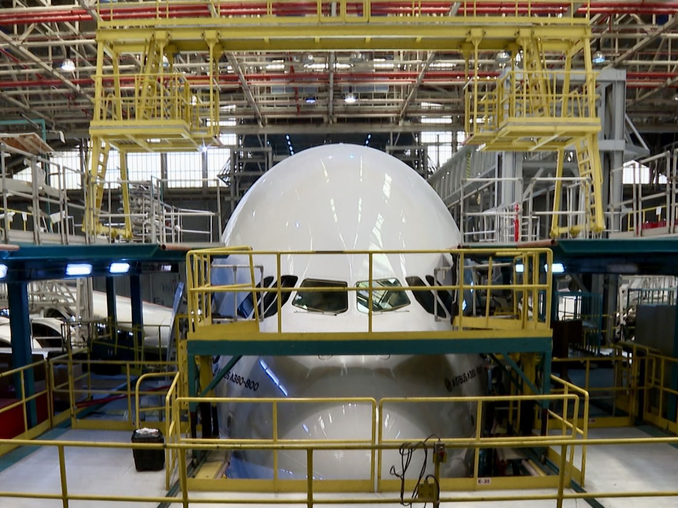 طيران الإمارات تستكمل تحديث 30 طائرة إيرباص