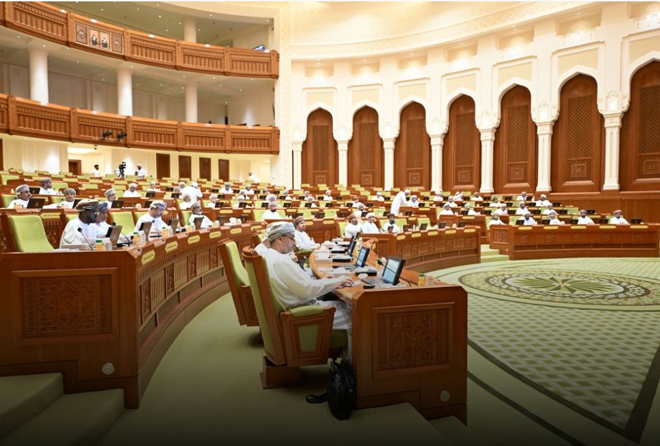 الشورى يُحيل مشروع قانوني الصحة العامة والمالي إلى مجلس الدولة