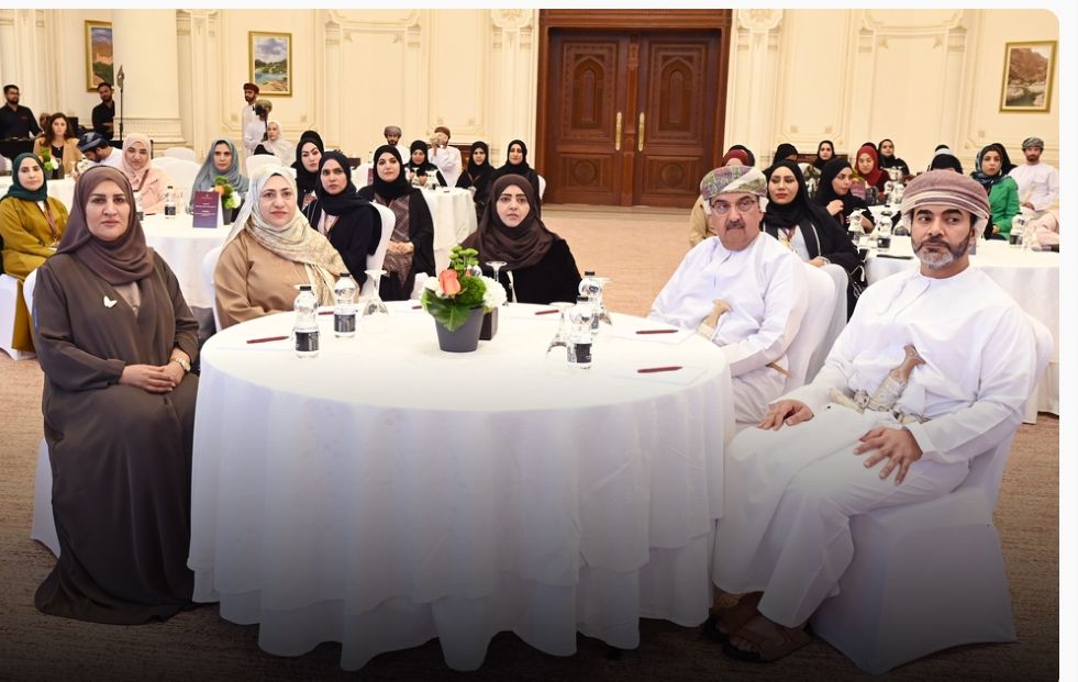 تنفيذ مبادرة “تسمو” لتمكين الكفاءات النسائية العُمانية