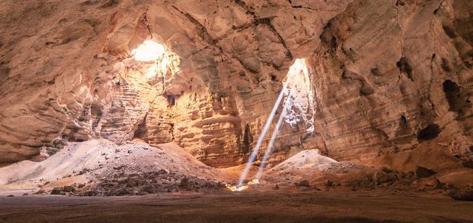 قريباً تفعيل برامج المغامرات لكهف مجلس الجنّ بقريات