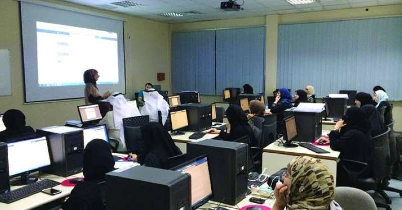 إحدى قاعات المحاضرات في الكلية علوم الحاسوب في جامعة الكويت