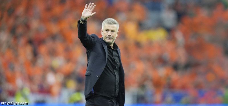 يوردانيسكو بعد خروج رومانيا: أنا مرهق.. وعائلتي تحتاجني