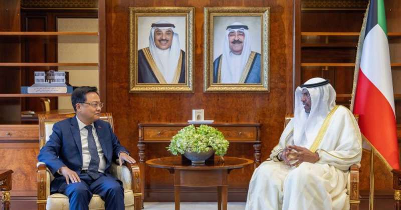 رسالة خطية لسمو الأمير من الرئيس الصيني