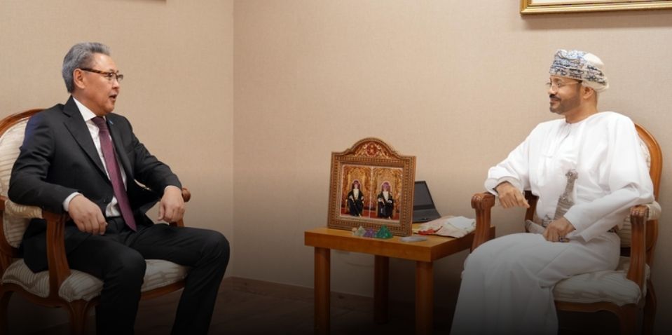 وزير الخارجية يتسلّم نسخًا من أوراق اعتماد عدد من السفراء المعيّنين