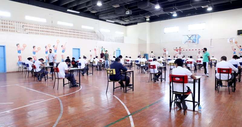 طلبة «الدور الثاني» يستأنفون اختباراتهم