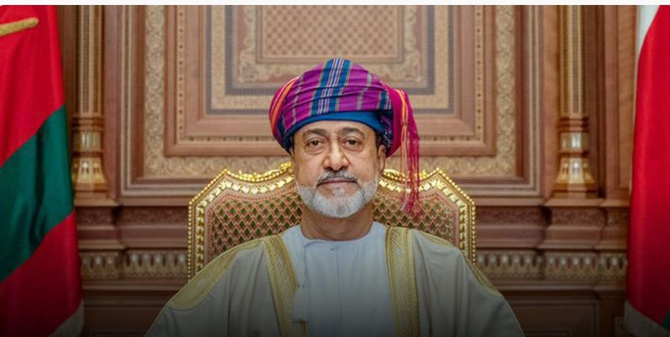 جلالة السُّلطان المعظم يهنئ رئيس جنوب السودان