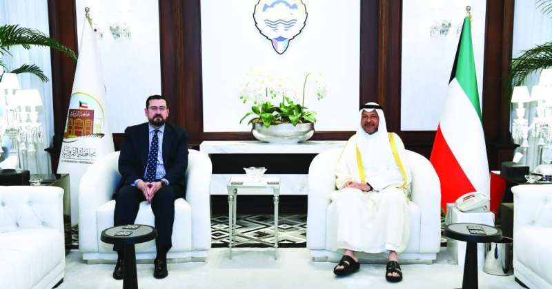 محافظ الفروانية بحث العلاقات الثنائية مع سفيري إندونيسيا وإسبانيا