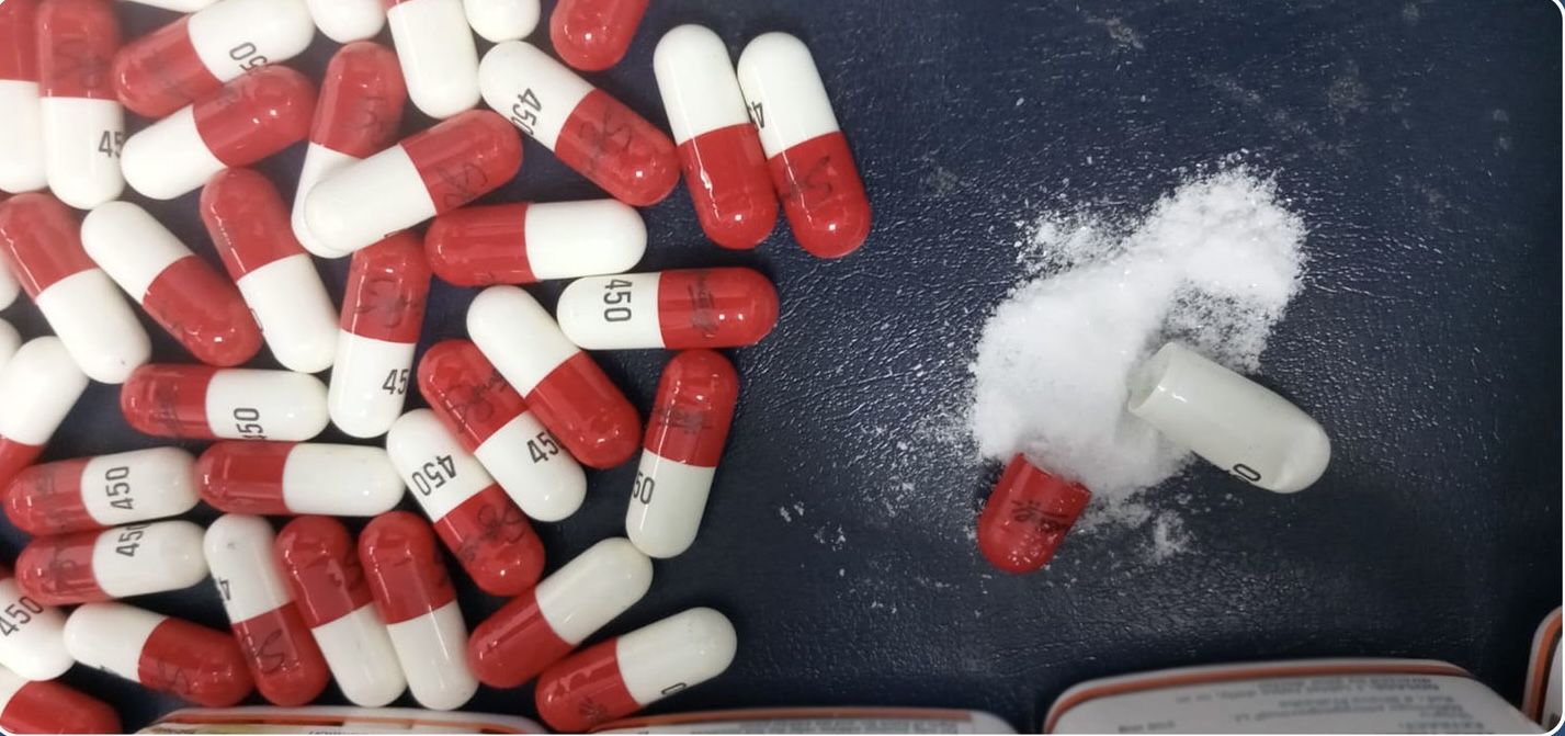 إحباط عملية تهريب كمية من مخدر الكريستال