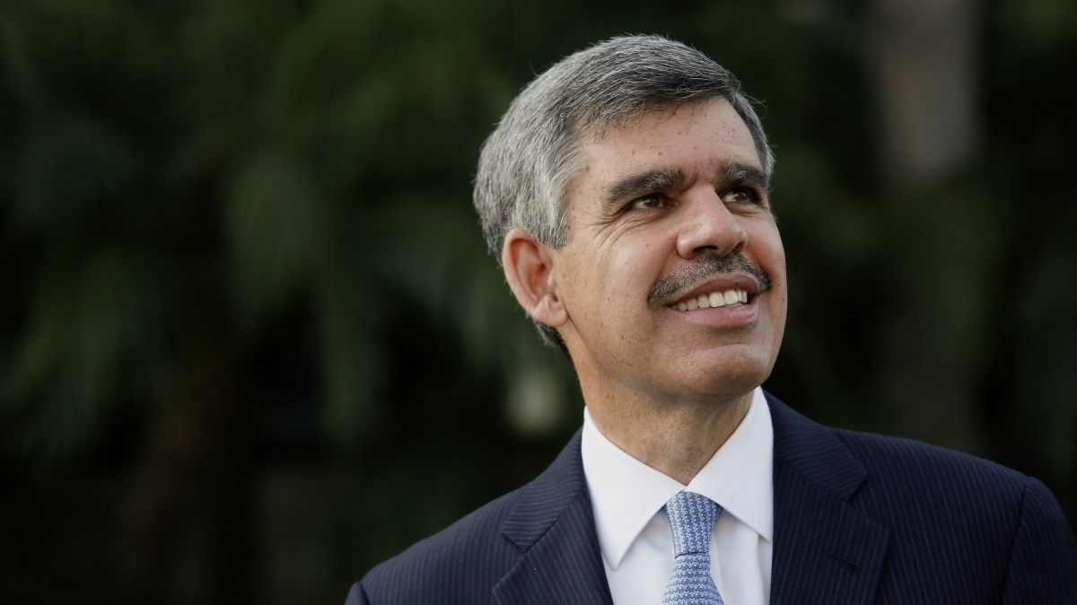محمد العريان: الانتخابات والسياسة الأمريكية تهدد فرص خفض الفائدة في سبتمبر