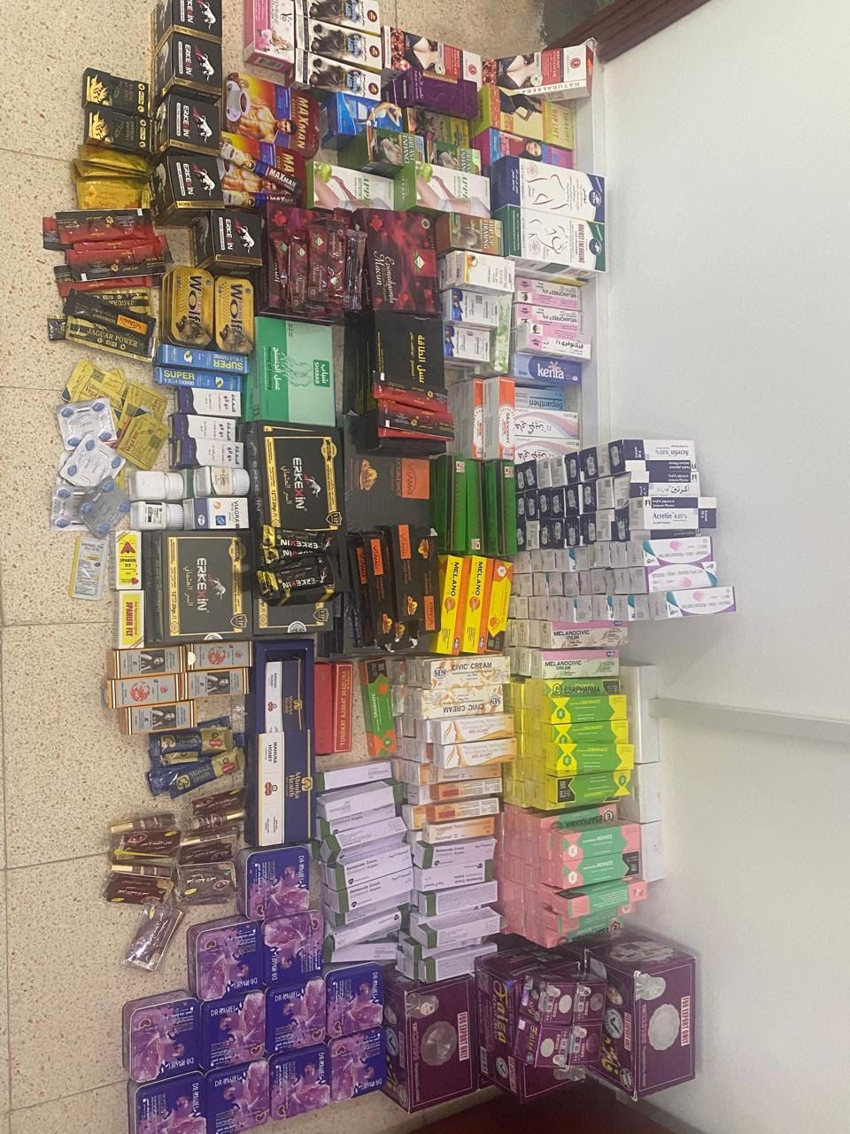 من بينهم “العسل الجبلي” و ” كريم فايزة” .. ضبط 1000 سلعة محظورة ومخالفة للمواصفات القياسية