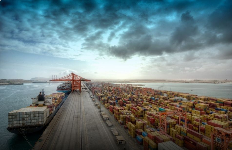 النقل والاتصالات وتقنية المعلومات: تعمين بعض الوظائف بنسبة 100% بحلول 2027