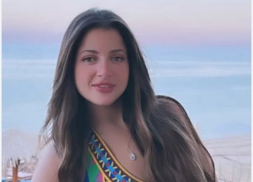 ولعت الساحل الشمالي: منى فاروق جننت شباب العلمين بوصلة رقص ساخنة على واحدة ونص