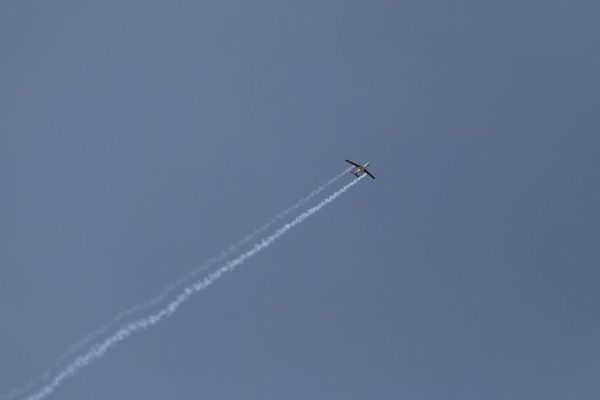 الجيش الأمريكي يعلن تدمير خمس مُسيّرات تابعة للحوثيين باليمن