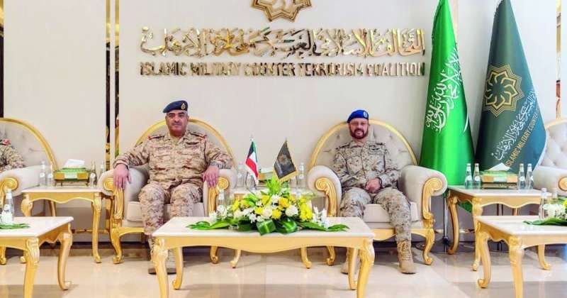 رئيس الأركان يُشيد بالتقنيات الاحترافية للتحالف الإسلامي العسكري