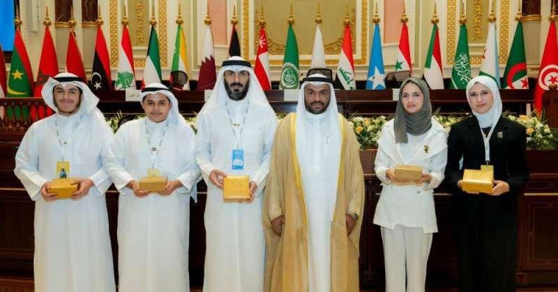 الطالبة الكويتية جنان الشريف تترأس الجلسة الرابعة للبرلمان العربي للطفل