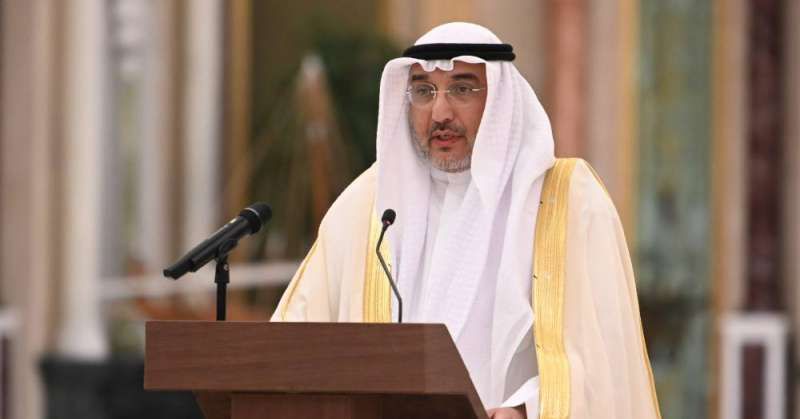 الدكتور عادل العدواني