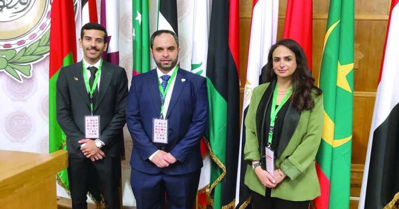 الوفد الكويتي برئاسة مراقب الشؤون الإدارية والقانونية بالهيئة العامة للشباب خلف الحبشي