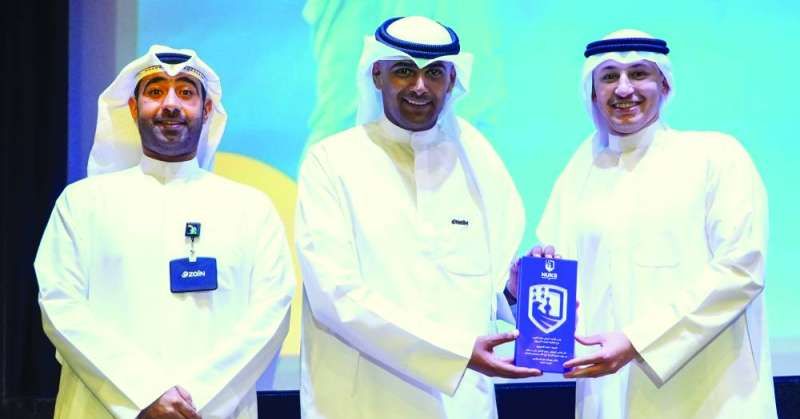 «زين» رعت اللقاء التنويري لاتحاد طلبة أمريكا