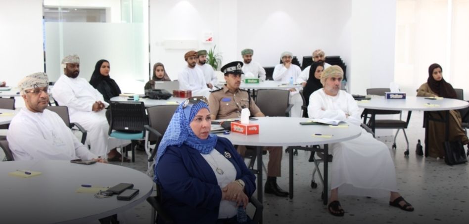 حلقة عمل حول تعزيز الاستيراد والتصدير عبر الموانئ العُمانية