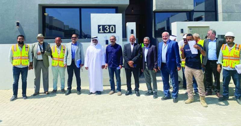 «السكنية» تتسلّم 587 بيتاً في «شرق صباح الأحمد»