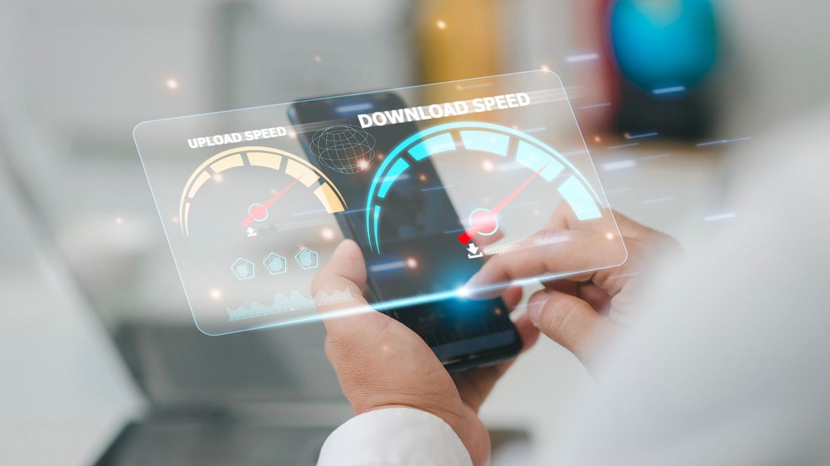 الإمارات الثانية عالمياً في سرعة الإنترنت الثابت والمتحرك