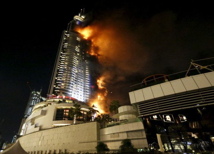 كارثة مرعبة تصيب الإمارات.. تحذيرات طارئة لسكان أبوظبي والمناطق الشرقية بعدم المغادرة