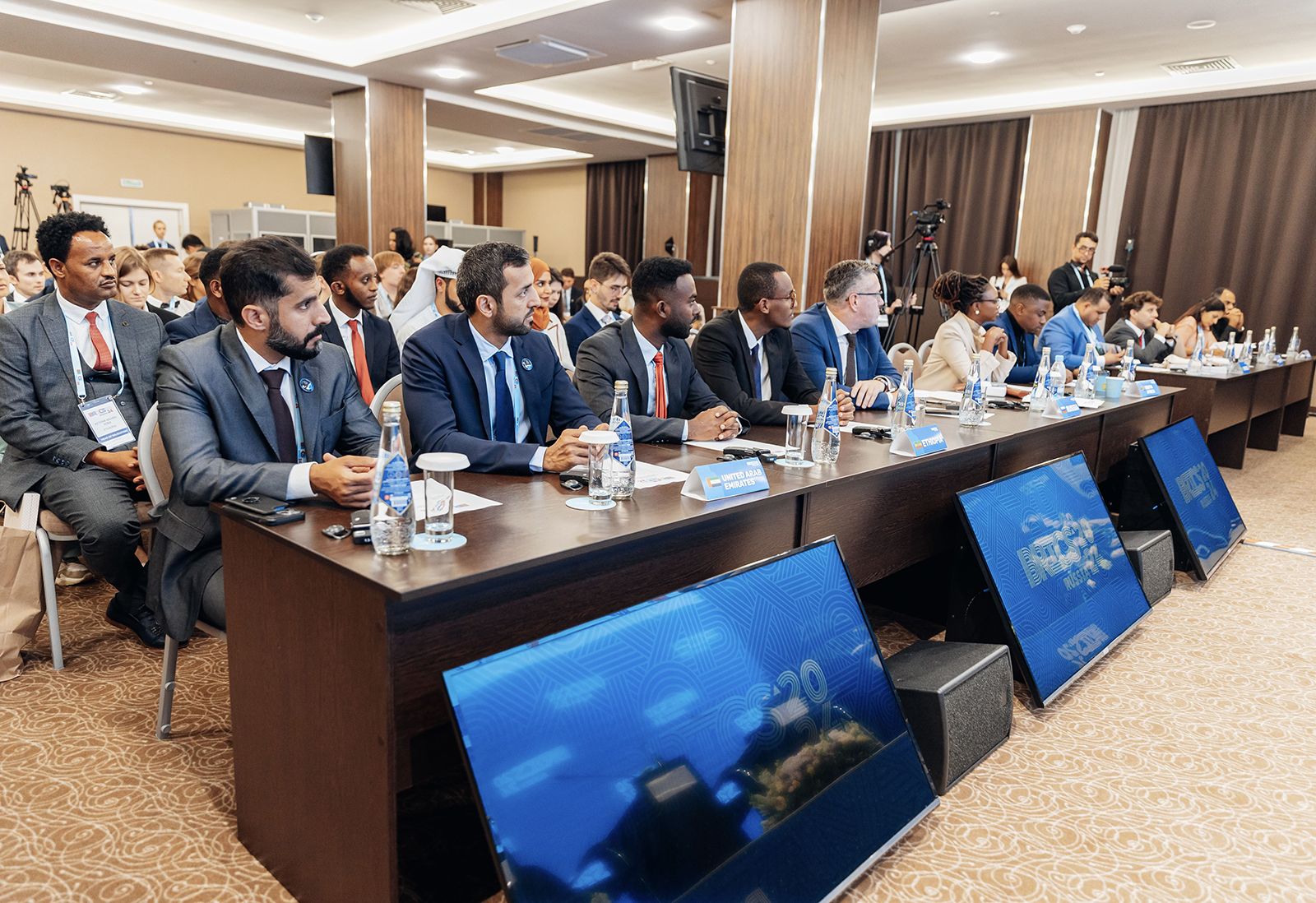 الإمارات تشارك في «قمة شباب بريكس» بروسيا