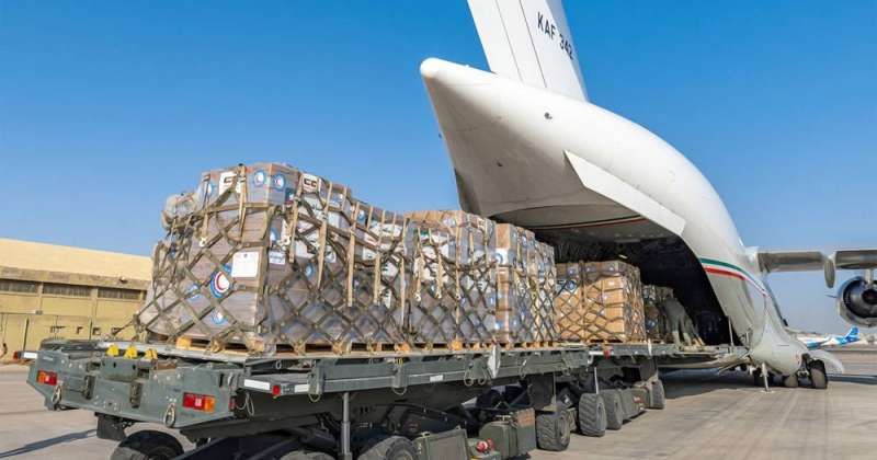 من الجسر الجوي الإغاثي لغزة