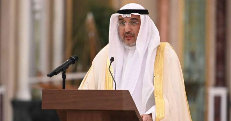 الدكتور عادل العدواني