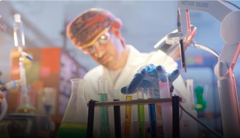 274 متقدمًا للجائزة الوطنية للبحث العلمي