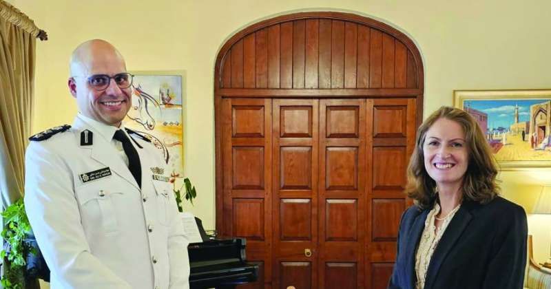 لندن: العقيد عاشور أول خليجي زميل المعهد الملكي للمهندسين البحريين