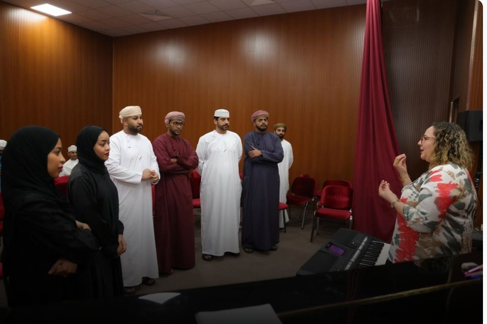 انطلاق مهرجان الأغنية العُمانية الـ12 .. في هذا التوقيت