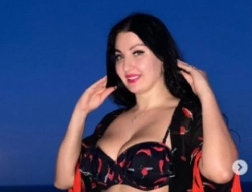 الراقصة صافيناز تفضح أثرياء الخليج الذين دفعوا “ما فوقهم وما تحتهم” لأجل ليلة معها.. هذا ما طلبوه منها