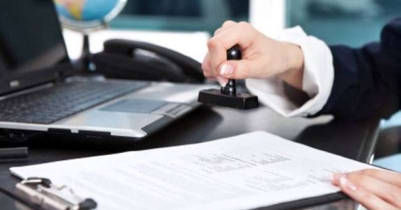 استعجال تدقيق ومعادلة شهادات غير الكويتيين في «ديوان الخدمة»