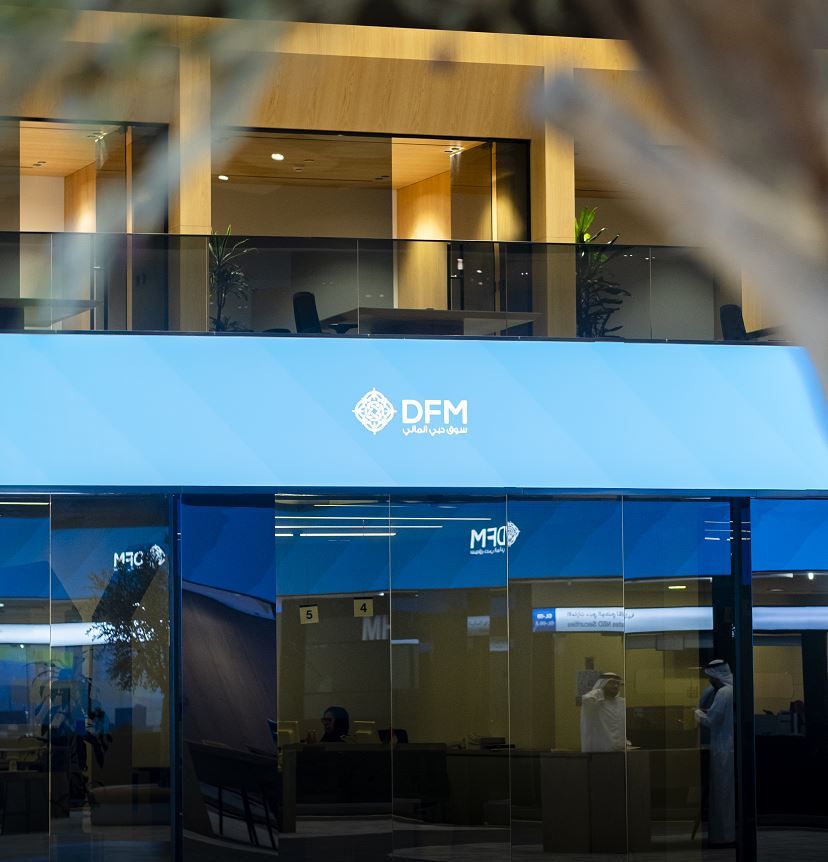 أسهم الإمارات ترتد سريعاً وترتفع بقوة بعد نصف ساعة فقط من التداول