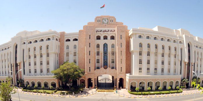 “المركزي العماني”: المخاطر على الاستقرار المالي لا تزال ضعيفة خلال المدى القصير