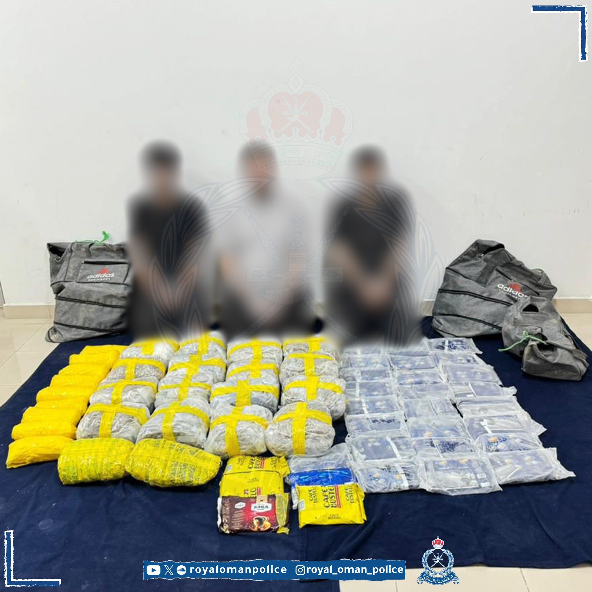 القبض على 3 آسيويين بتهمة تهريب المخدرات