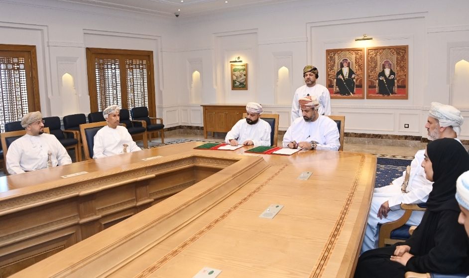 التوقيع على اتفاقية تعاون لتدريب و تأهيل 86 خريجا في مجالات تقنيات المستقبل