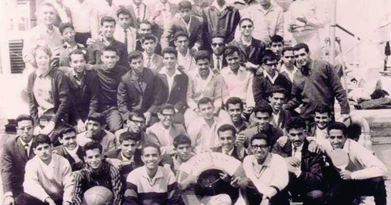 صورة لأوائل المبتعثين الكويتيين للدراسة بالولايات المتحدة بداية الخمسينيات