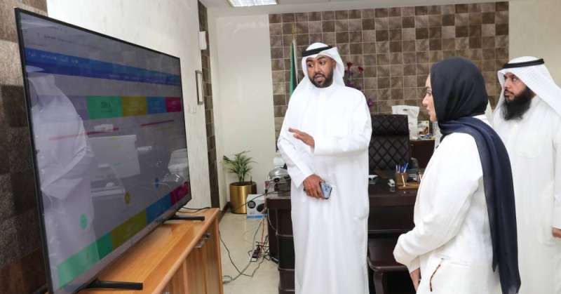 الحويلة خلال زيارتها لاتحاد الجمعيات التعاونية