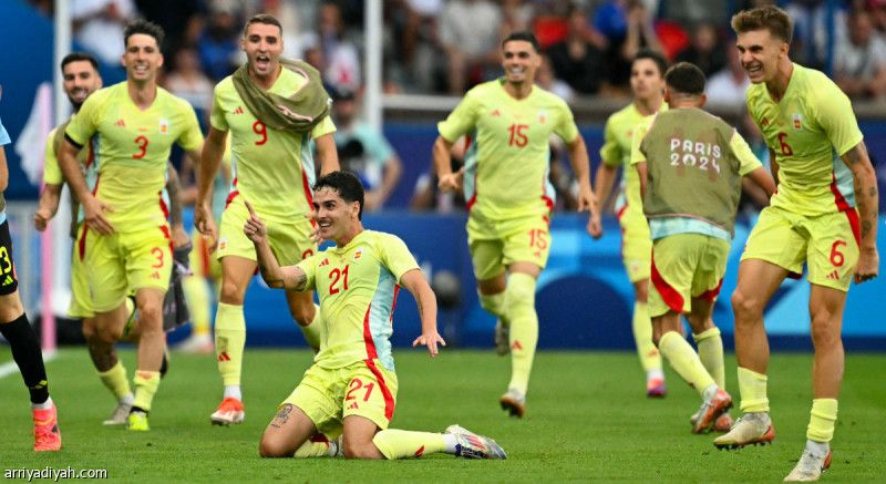 بعد 32 عاما.. إسبانيا تخطف الذهبية الثانية