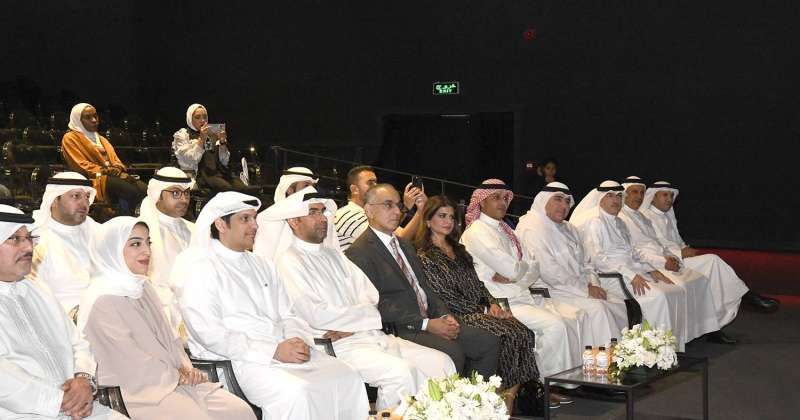 الحفل الموسيقي «ليلة المحرق» يطرب الحاضرين بحضور وزير الإعلام ووزيرة السياحة البحرينية