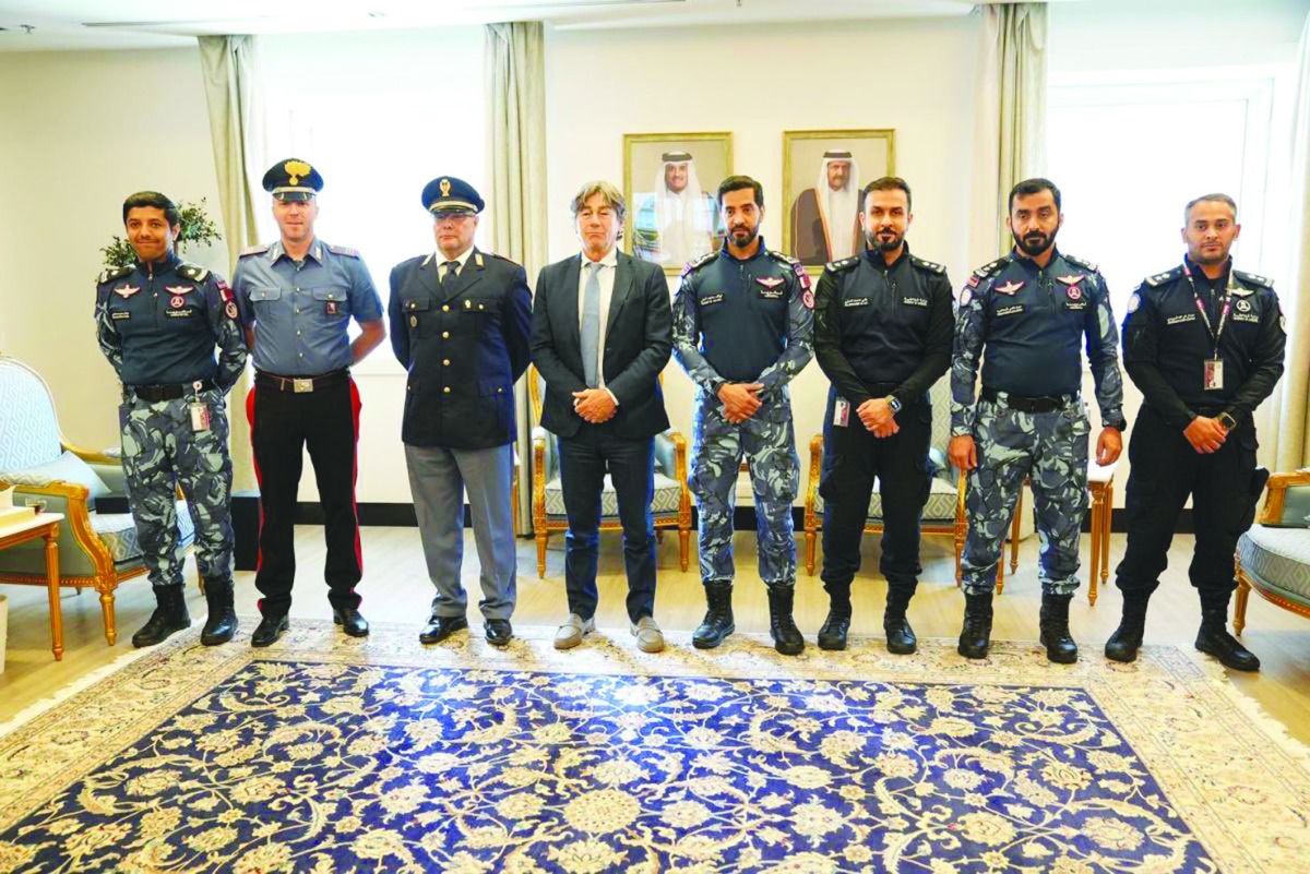 قائد القوة الأمنية القطرية في باريس يلتقي وفداً أمنياً إيطالياً