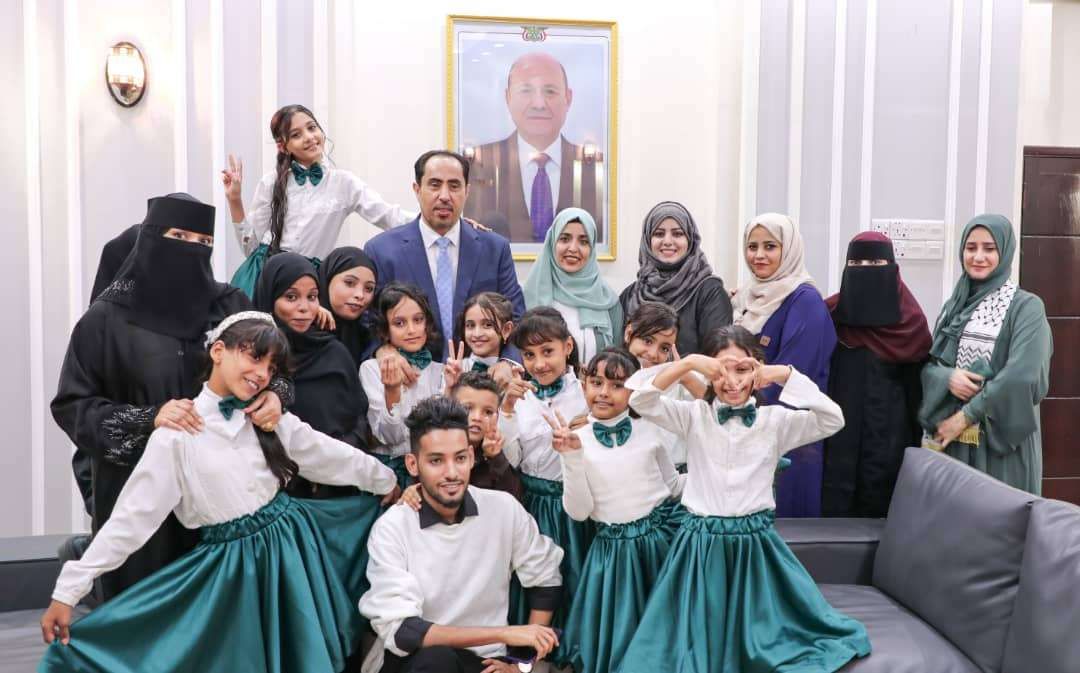 اقتحمت القاعة وروعت الأطفال.. عناصر تابعة للمجلس الانتقالي تفشل فعالية لوزارة الشباب والرياضة بعدن