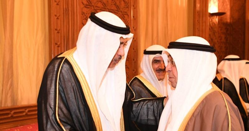 سمو ولي العهد يستقبل الممثل الخاص لملك البحرين للتعزية بوفاة سمو الشيخ سالم العلي