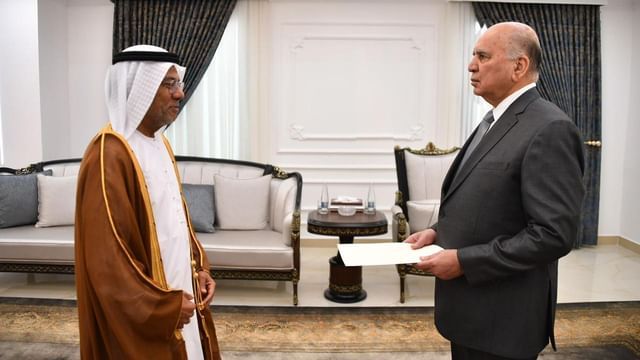 سفير الإمارات يقدم نسخة من أوراق اعتماده لنائب رئيس مجلس الوزراء وزير خارجية العراق
