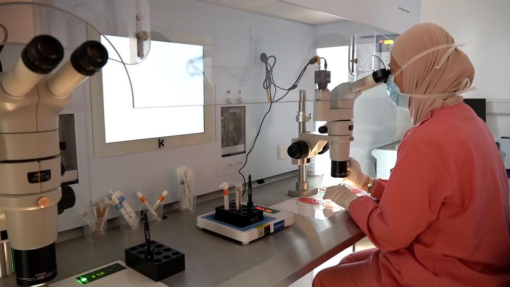 مركز الإخصاب بمستشفى خولة يعلن ولادة أول طفلة