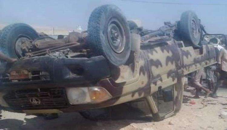 أبين.. وفاة ثلاثة جنود من قوات الانتقالي إثر انقلاب طقم كانوا على متنه في "مودية"